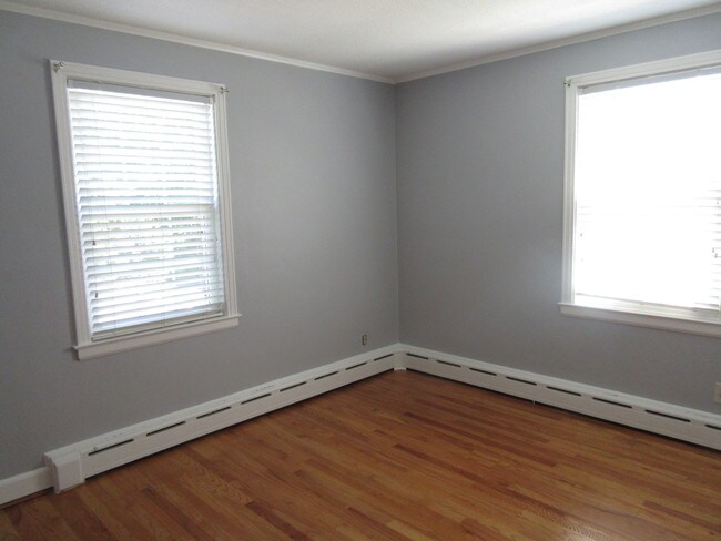 Foto del edificio - 1060 Farmington Ave