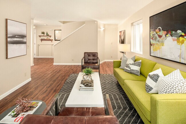 Foto del edificio - 2133 N 172nd St