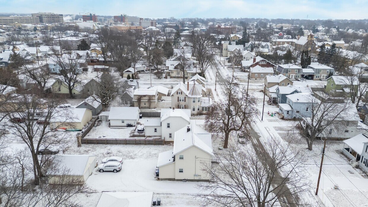 Foto del edificio - 417 Caroline St