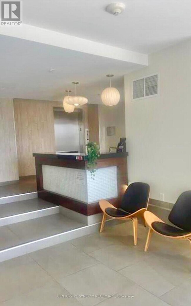 Photo du bâtiment - 300 Lett St