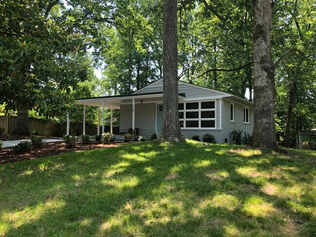 Building Photo - 3103 Wilshire Dr