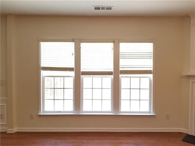 Building Photo - 2119 Hailston Dr NW