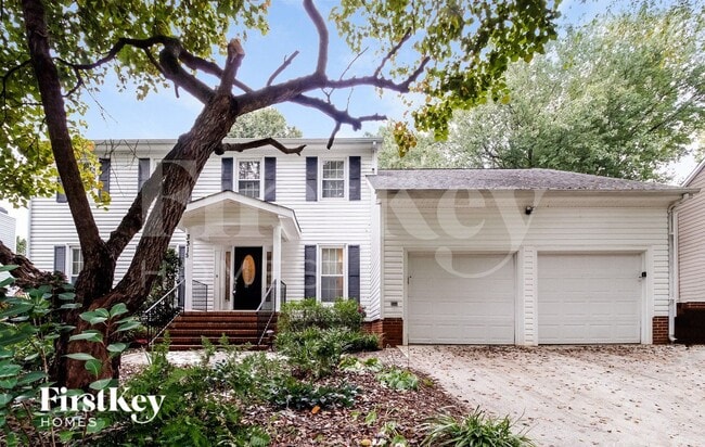 Building Photo - 3315 Quaker Run Dr