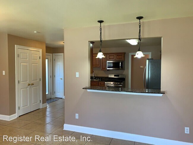Foto del edificio - 3 br, 2 bath House - 4531 Metropolitan Dr.