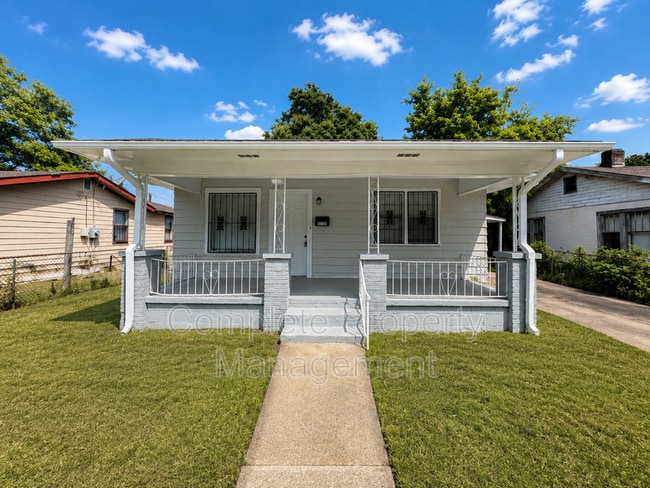 Building Photo - 6112 Blocton Ave