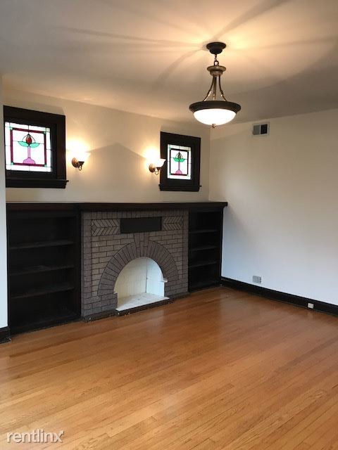 Building Photo - 3857 N Christiana Ave