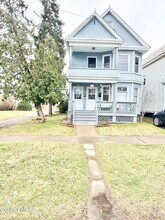 Building Photo - 1826 Campbell Ave