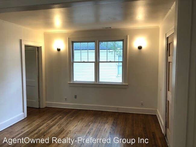 Building Photo - 3 br, 1 bath House - 2655 Ranger Drive