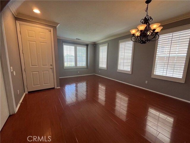 Foto del edificio - 12880 Magnolia Ave