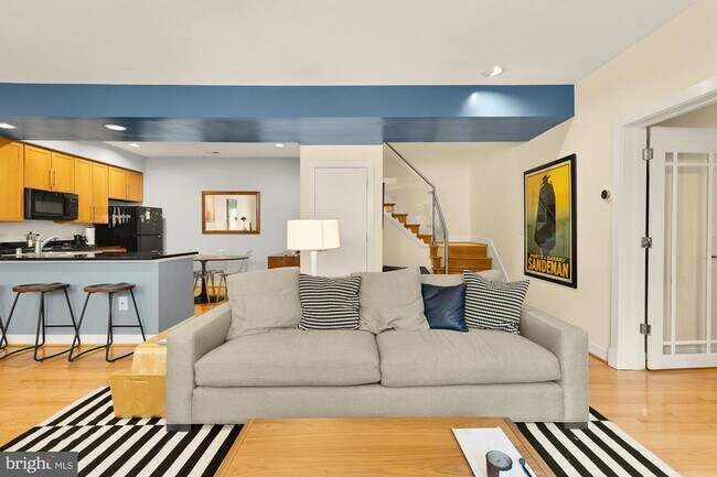 Foto del edificio - 2363 Champlain St NW