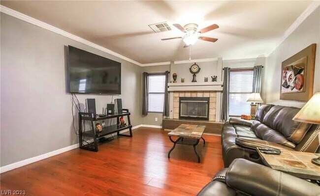 Foto del edificio - 9513 Amber Valley Ln