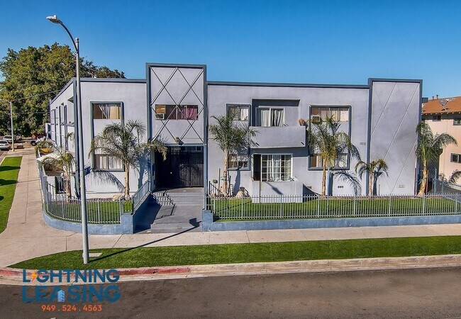 Foto del edificio - 11623 Sylvan St