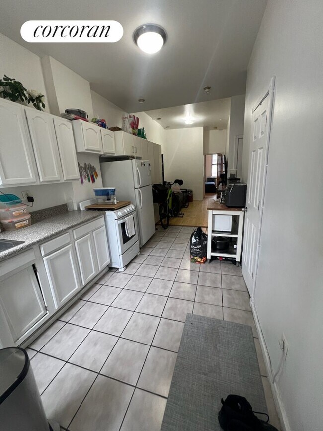 Foto del edificio - 369 Columbia St