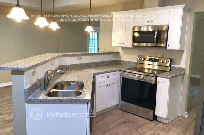 Foto del edificio - 1810 Timber Lake Rd NW