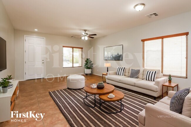Building Photo - 29010 N Cactus Cir