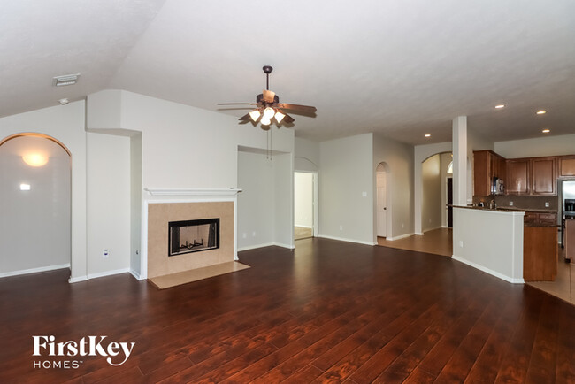 Building Photo - 5135 Jacobs Landing Ln
