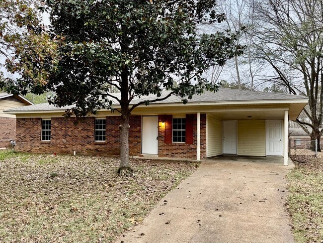 Building Photo - 5074 Fleetwood Cove