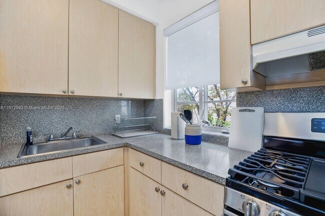 Foto del edificio - 301 86th St