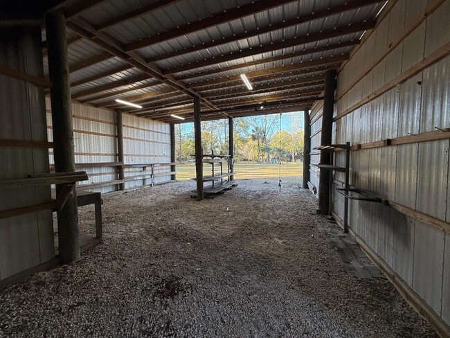 Building Photo - 17 Timberwood Ct