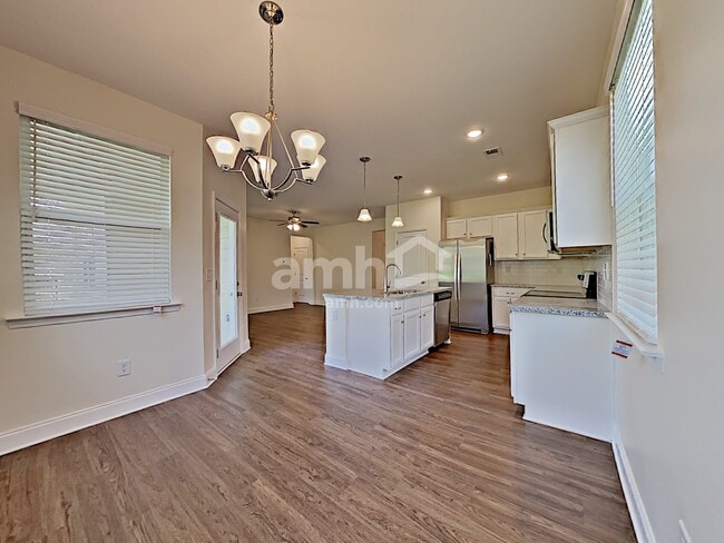 Building Photo - 6451 Atlantic Bch Ave