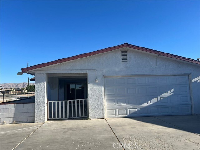 Foto principal - 13060 Kiowa Rd