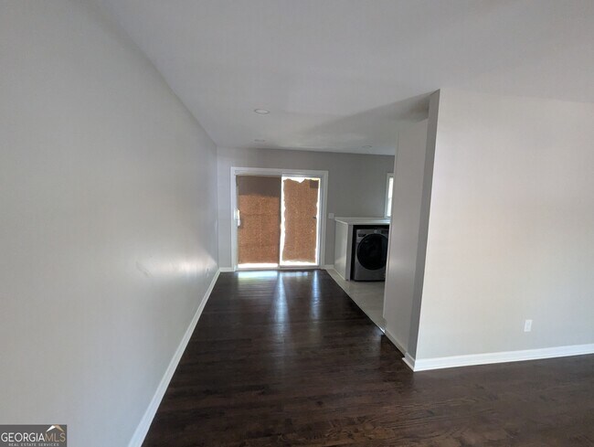 Building Photo - 4308 Sheppard Dr