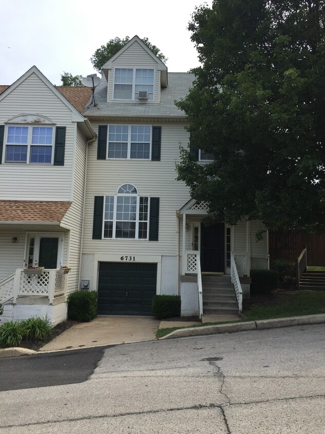 Primary Photo - 6731 Cinnamon Dr