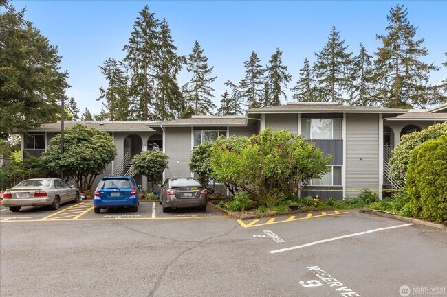 Foto del edificio - 17104 NE 45th St