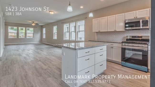 Building Photo - 1423 Johnson Street, Lockport