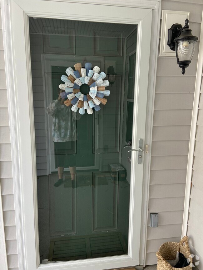 Shores Apartments for Rent with Extra Storage Mount