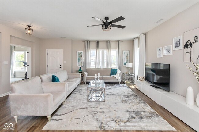 Building Photo - 7228 Lockford Walk N