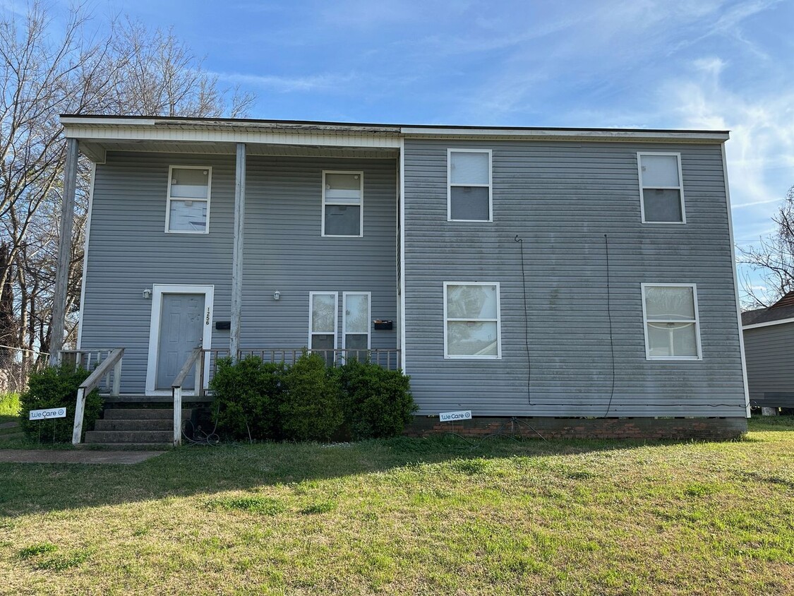 Primary Photo - Bossier 2 Bed 1 Bath Townhome - Housing Ac...