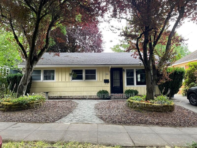 Photo - 4022 NE 13th Ave