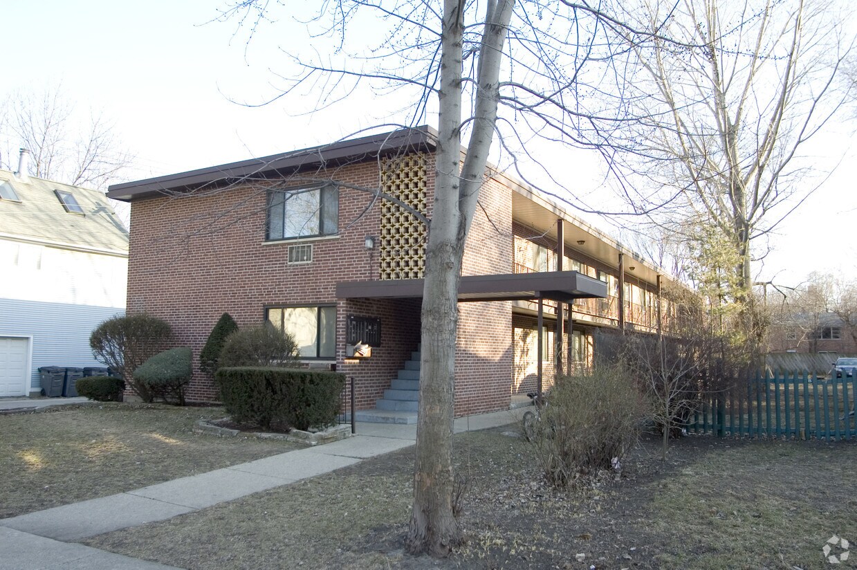 Primary Photo - 818 Crain St