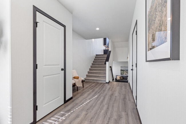 Entry Foyer - DCH Single Family and Townhomes