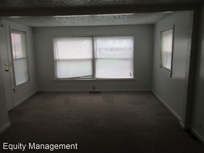 Building Photo - 2 br, 1 bath House - 115 E. Montrose