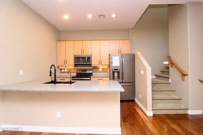 Foto del edificio - 7116 W Ivanhoe St