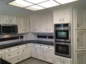 Foto del edificio - 2950 Glenn Lakes Ln