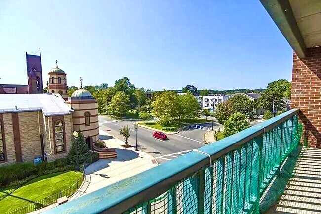 Foto del edificio - 50 S Common St