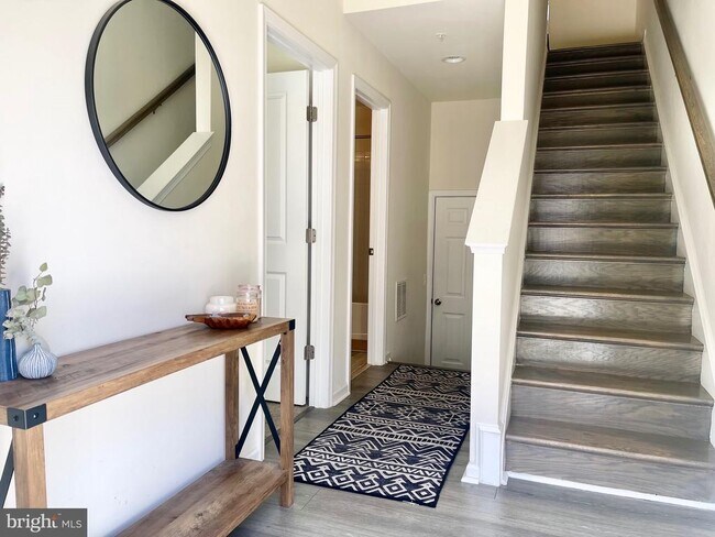 Foto del edificio - 14327 Summit View Ln