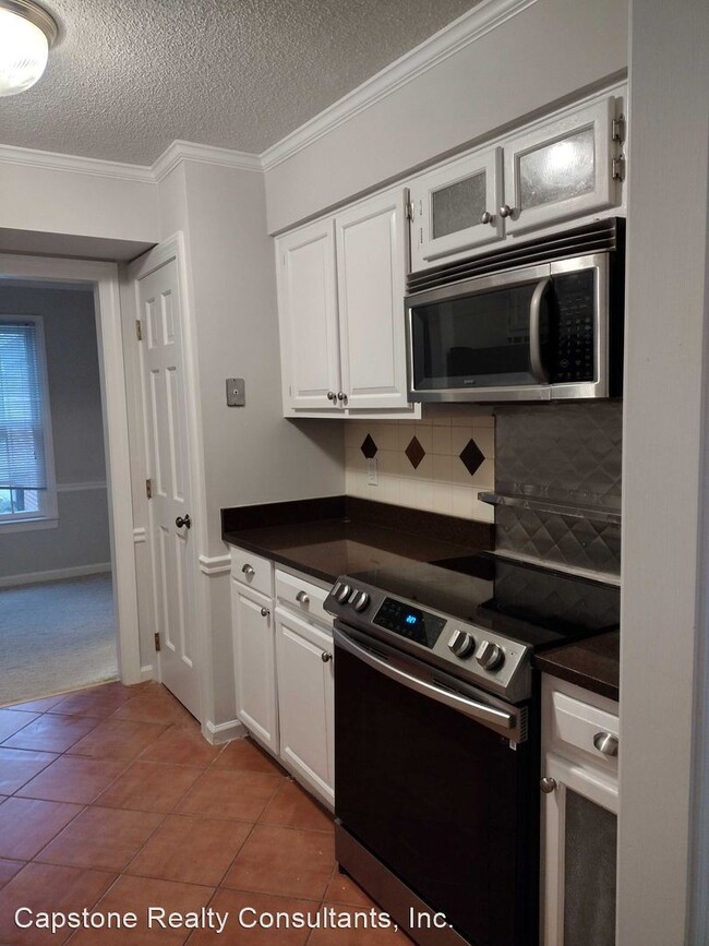 Building Photo - 2 br, 2.5 bath House - 850 BROOKLEIGH CT