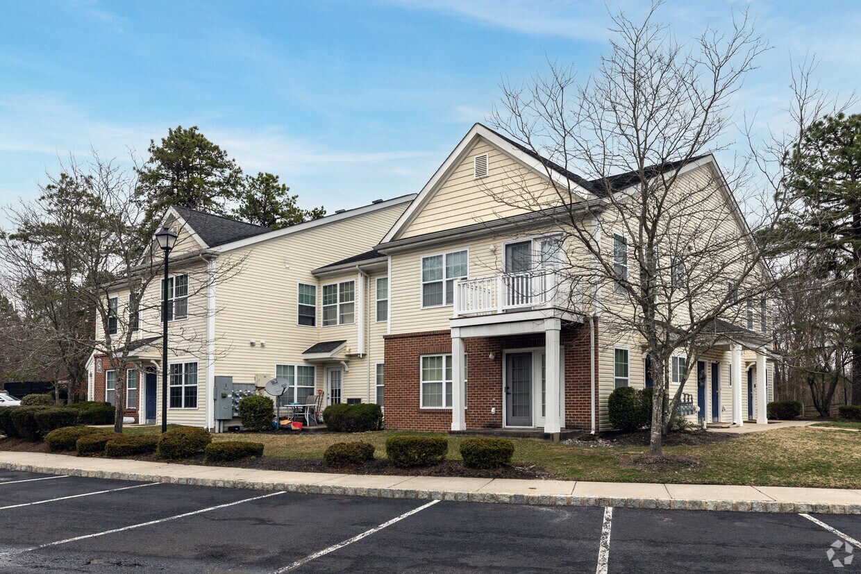 Foto del edificio - Willow Point Apartments