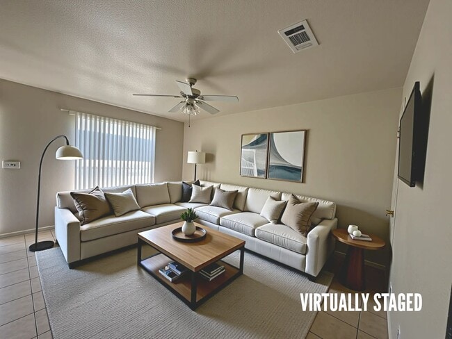 Building Photo - 2813 Cantabrian Dr