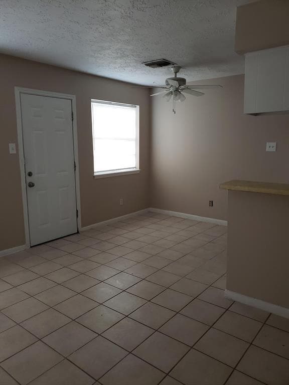 Building Photo - 13522 Castilian Dr