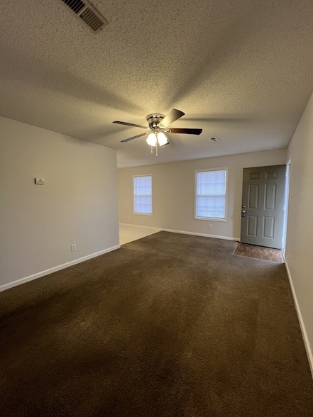 Building Photo - 112 Ballygar St