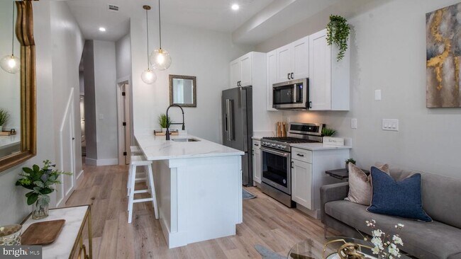 Foto del edificio - 1239 5th St NW