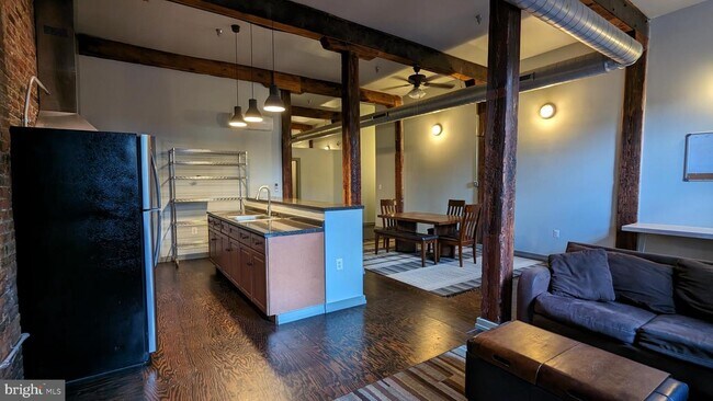 Foto del edificio - 2111 E Susquehanna Ave