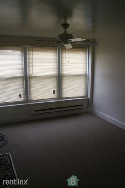 Building Photo - 6747 Guyer Ave