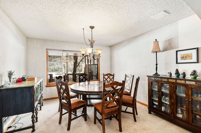 Building Photo - 10788 W Vista View Dr