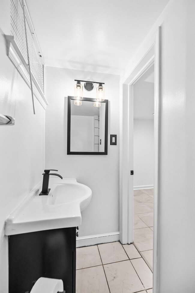 Photo - 2420 I St NW Townhome